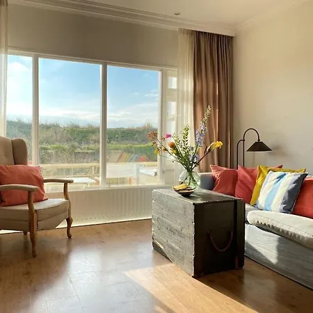 Apartamento Amstel Beachhouse Egmond Aan Zee, 50m From The Beach! *